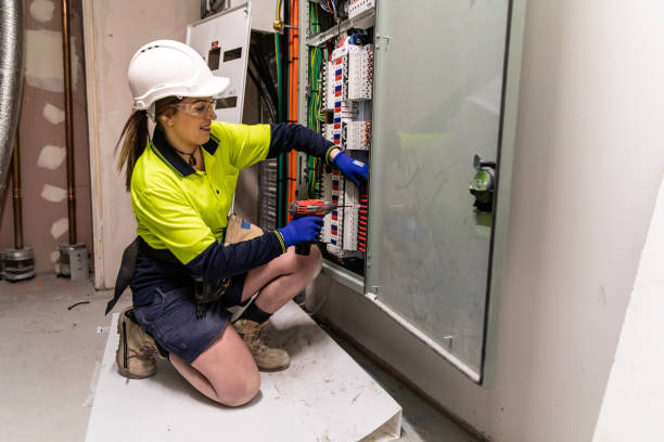 Best Commercial Electrician Services  in Oswego, IL